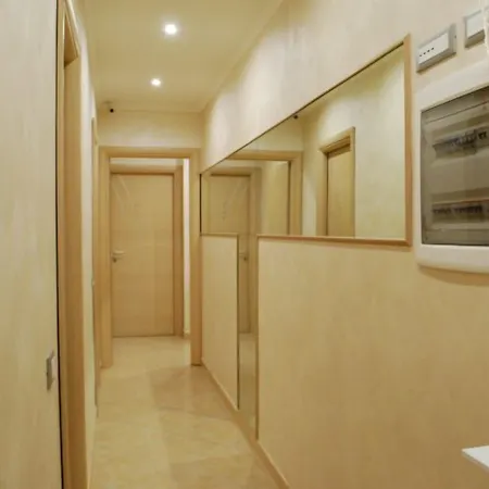 Apartrooms76